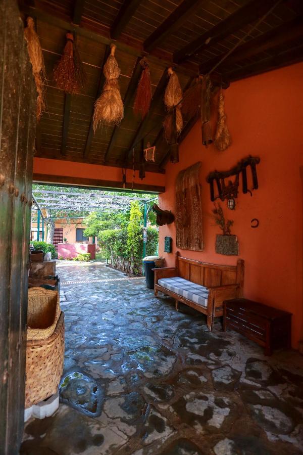 Hostel Layos, Toledo Экстерьер фото